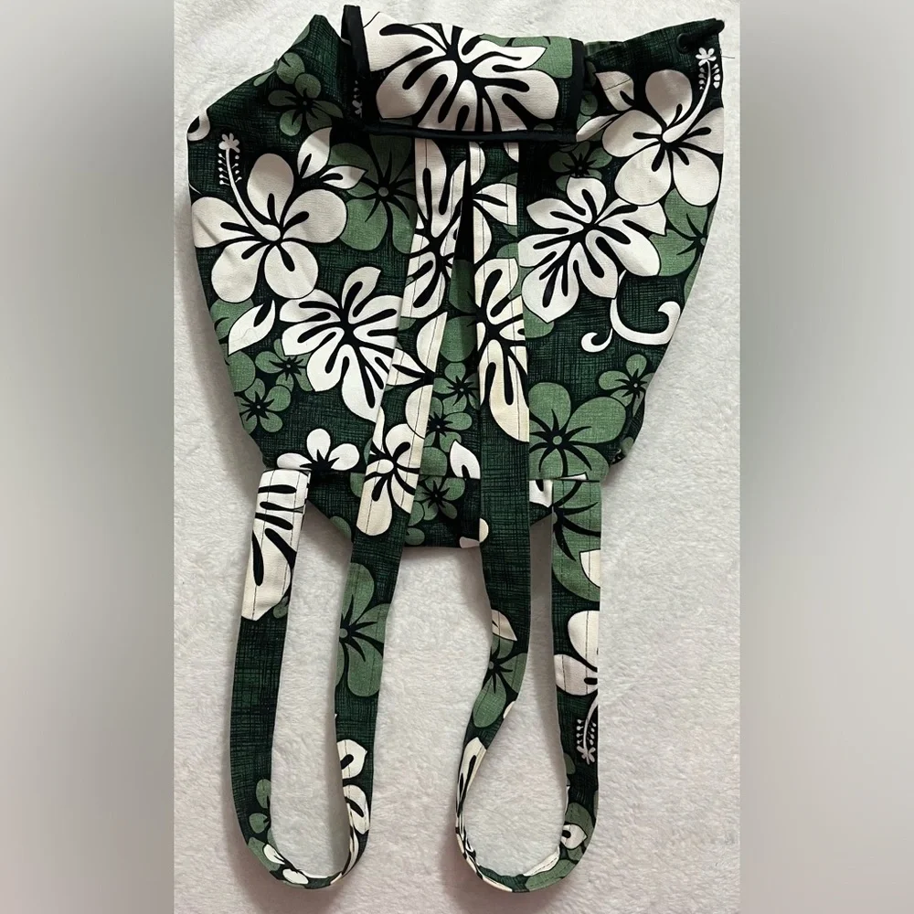 Pacific legend Hawaii USA cloth mini backpack green floral pattern